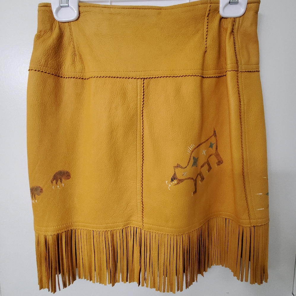 Patricia Wolf Skirt - Picture 2 of 3